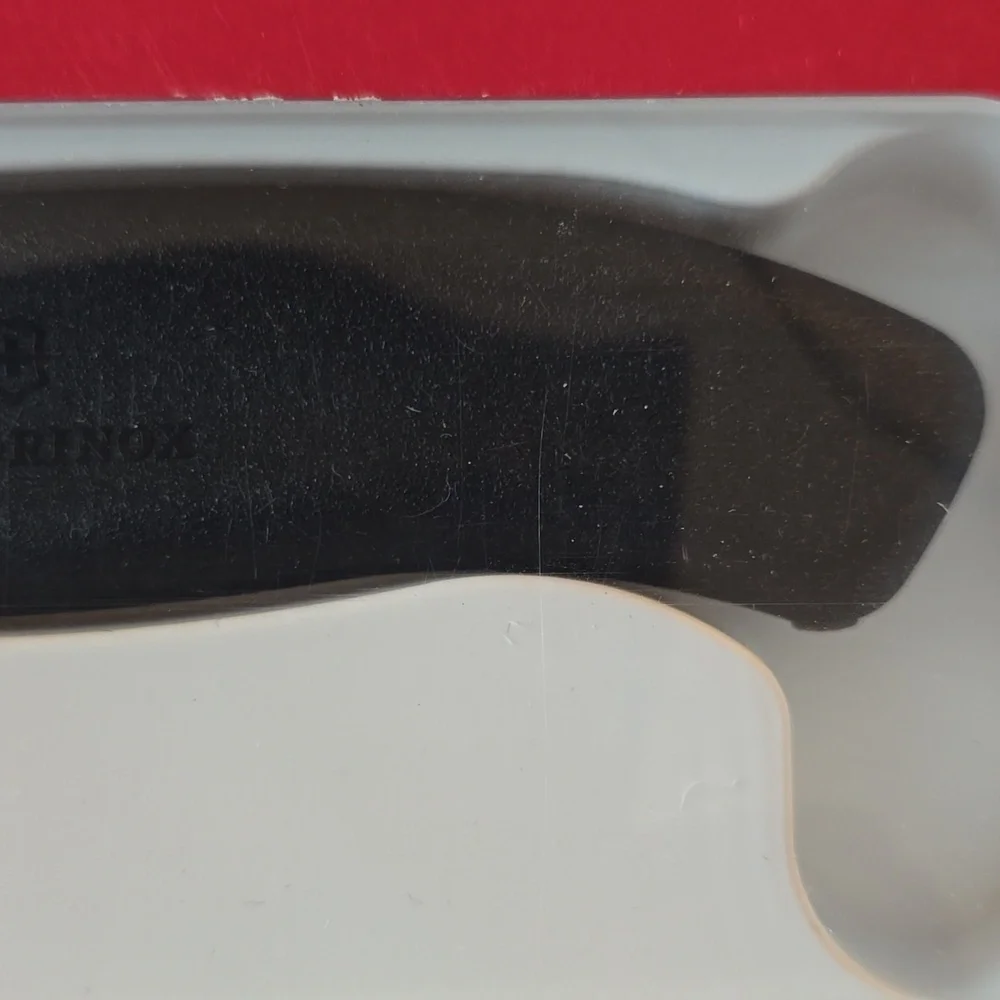 ❤️BUY 2 GET 1 FREE Victorinox Red ^ Black Professional Bread Knife 10.25